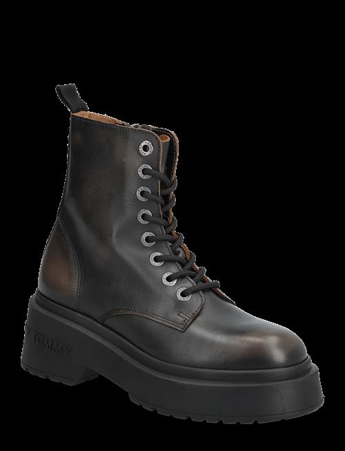 Tommy Hilfiger | Tjw Chunky Rugged Boot | 37