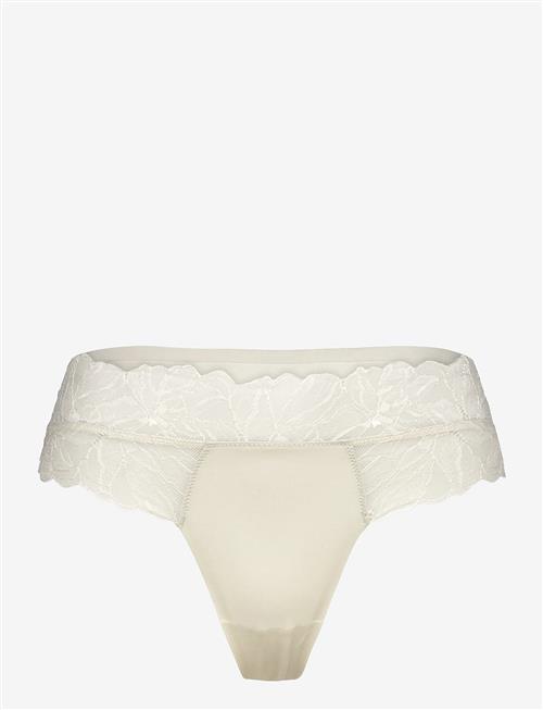 Calvin Klein | Thong | L