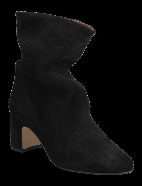 Anonymous Copenhagen | Lully 55 | 42