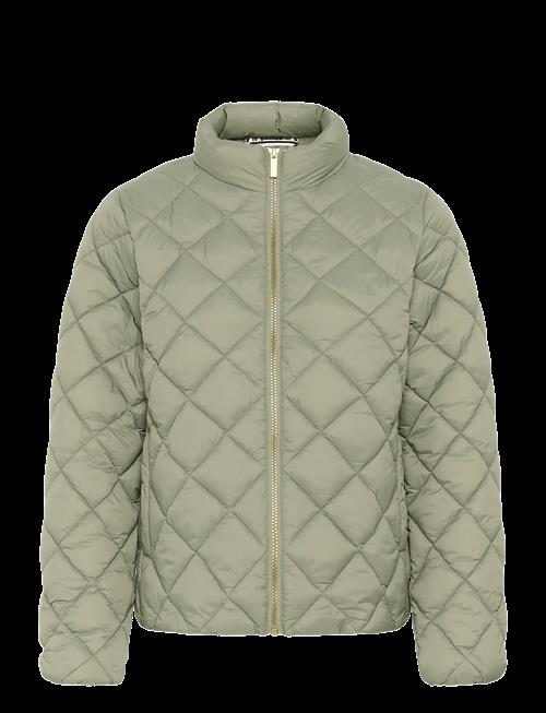 Part Two | Oliapw Outerwear | 40