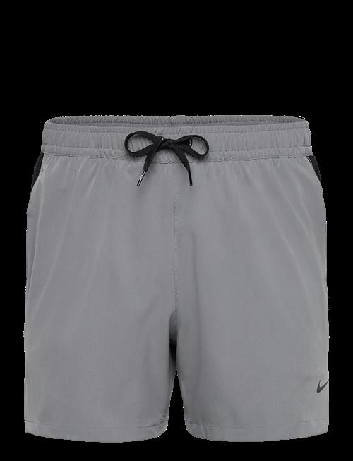 NIKE SWIM | Nike Contend Essential 5" Volley Short | S
