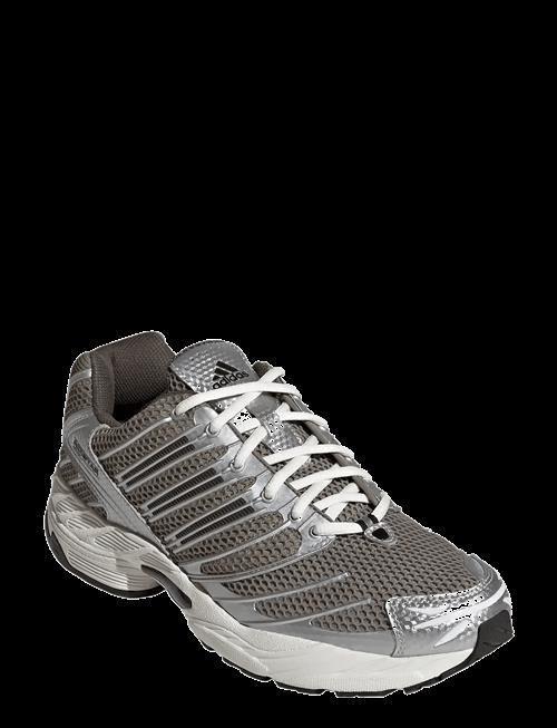 adidas Originals | Adistar Control 3 | 46 2/3