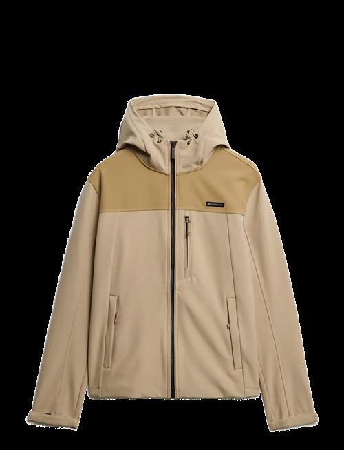 Superdry Sport | Hooded Softshell Tech Trekker | M