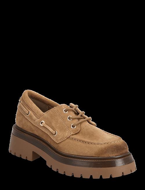 Steve Madden | Detroit | 40
