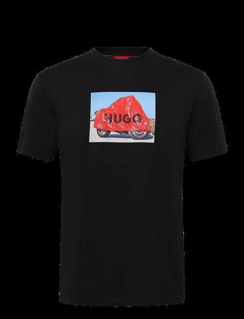 HUGO | Dostino | M