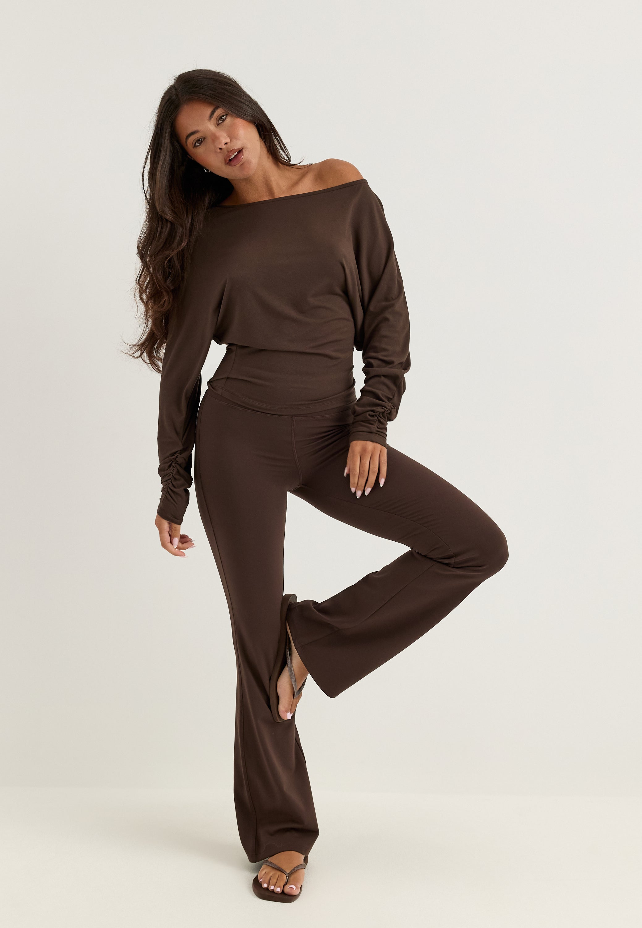 BUBBLEROOM Modal Batwing LS Top