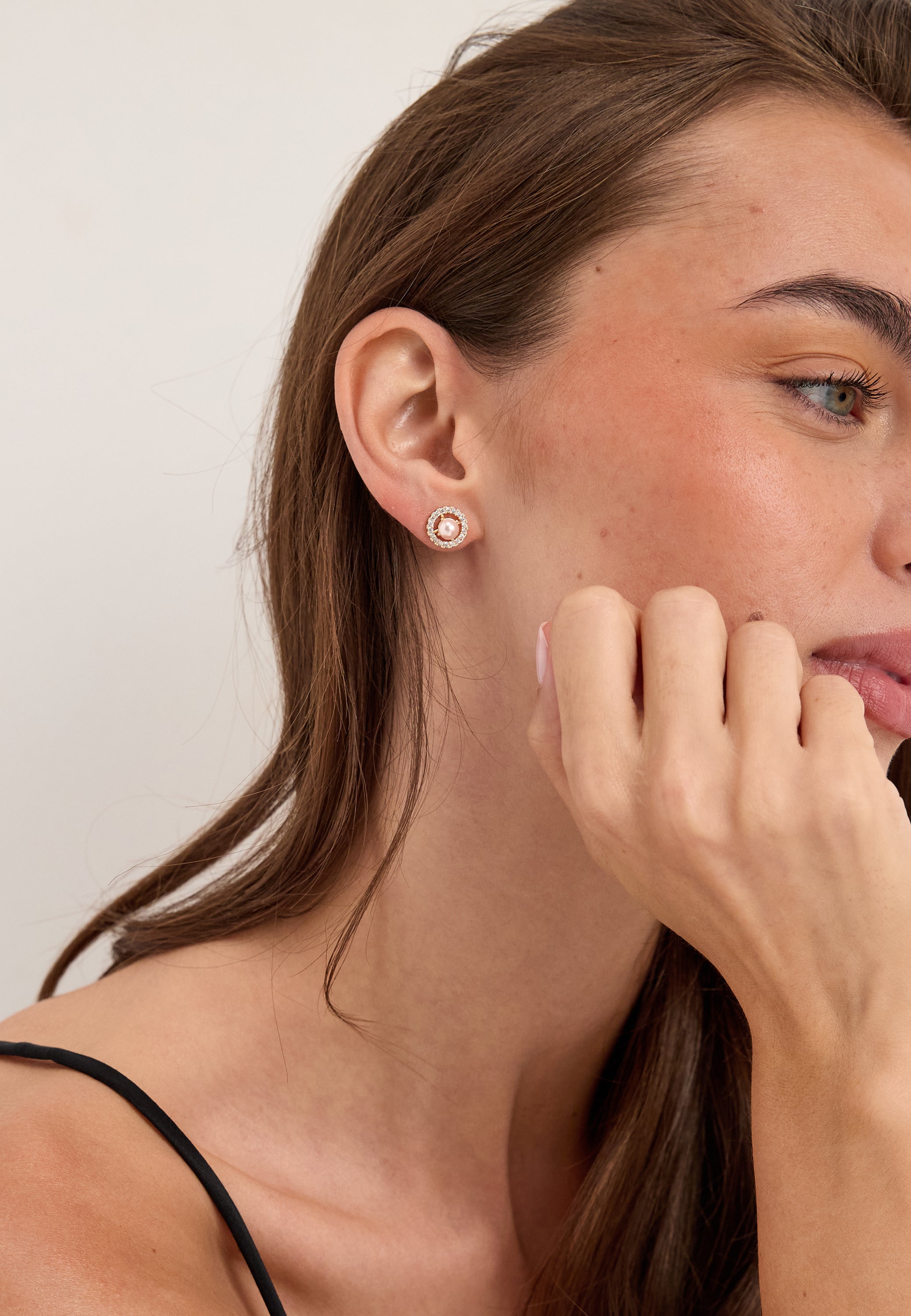 LILY AND ROSE Miranda Twist Earrings