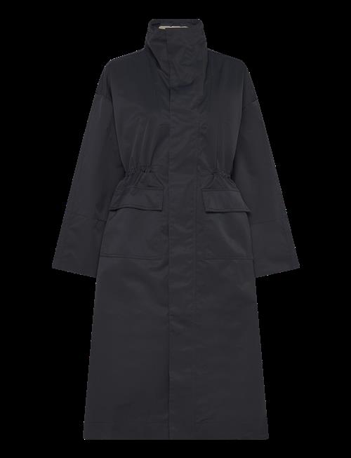 Rethinkit Studios | Tech Coat Cloud | L