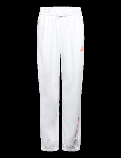 adidas Sportswear | B Fl Pt | 152