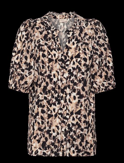 FREE/QUENT | Shirt | S