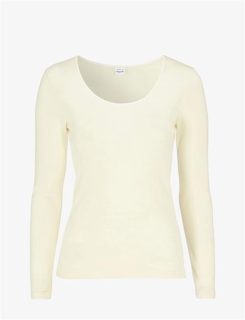 Damella of Sweden | Top | 42