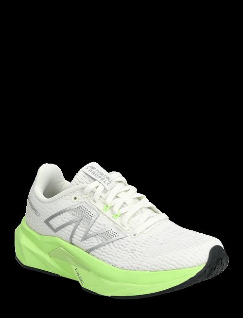New Balance | New Balance Fuelcell Propel V5 | 39