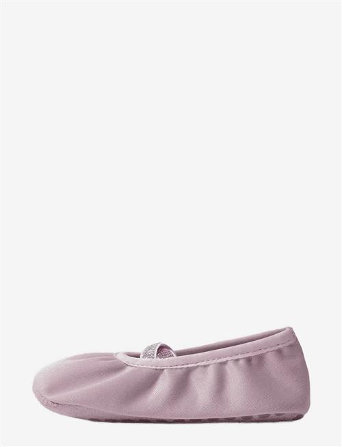 name it | Nmfbalance Gym Shoe Noos | 24