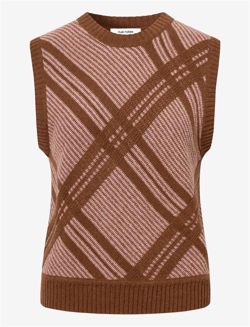 nué notes | Malik Vest | M