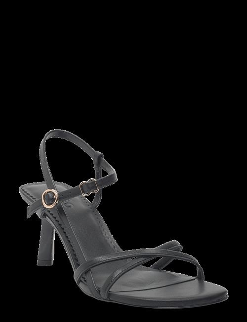 Se HUGO | Amaryl_Sandal70_Na | 37 hos Booztlet