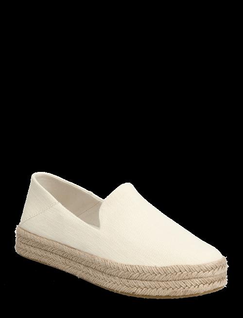 TOMS | Carolina | 39