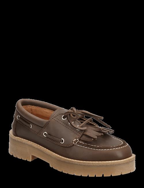 Pavement | Alvina Plateau Fringle | 40