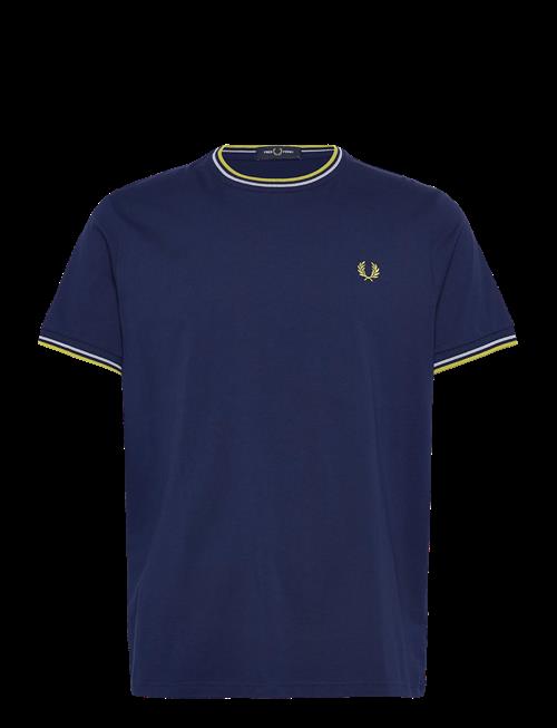 Fred Perry | Twin Tipped T-Shirt | L