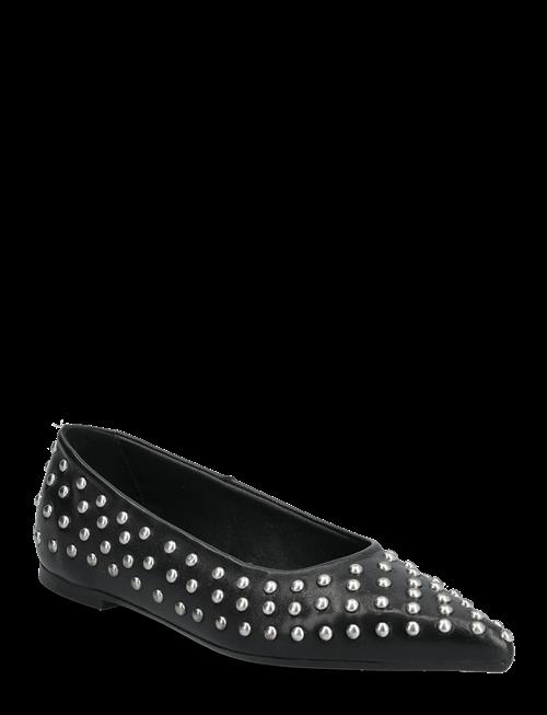 Pavement | Pareia Studs | 36