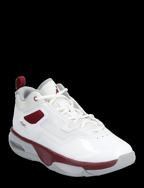 Nike | Stay Loyal 3 (Gs) | 37.5