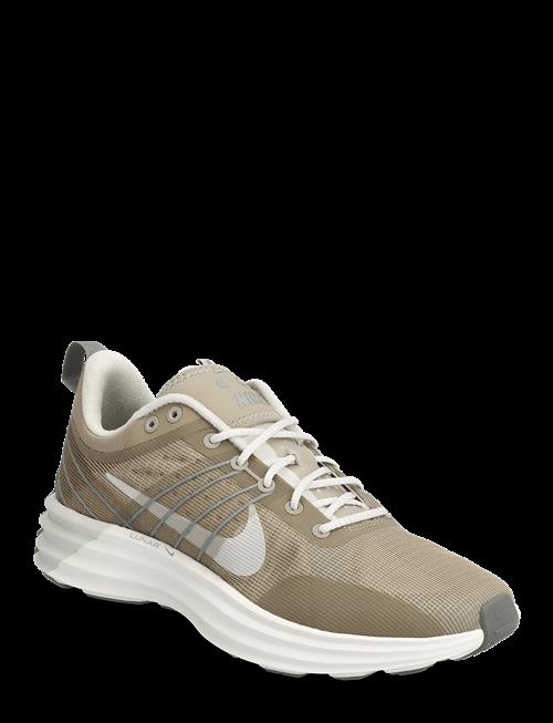 Nike | Lunar Roam | 45