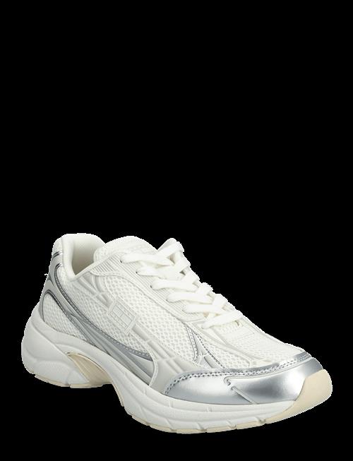 Tommy Hilfiger | Archive 25 | 40