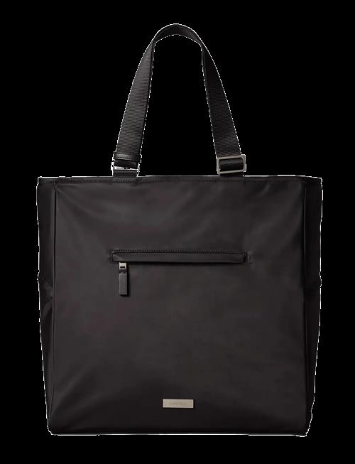 Calvin Klein | Sleek Pocket Tote | ONE SIZE