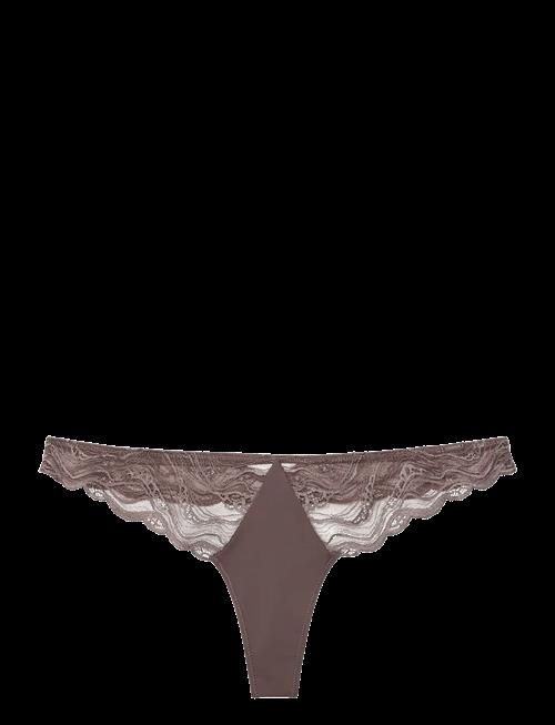 Calvin Klein | Thong | L