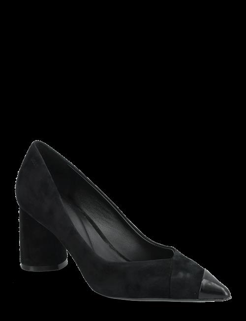 BOSS | Gracey_Chpump70_Nasd | 40