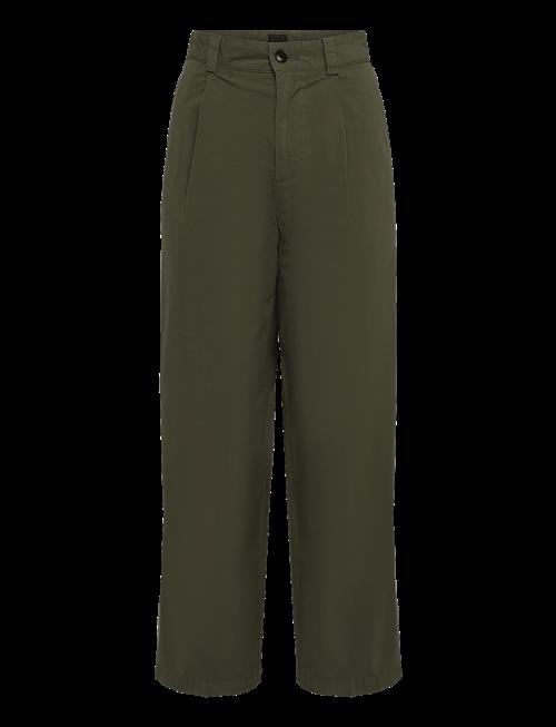 BOSS | Chino_St_Pleated_1 | 36 x 32