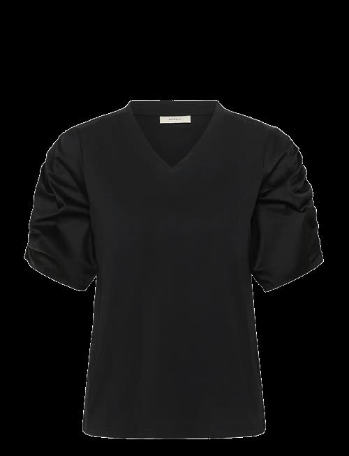 InWear | Gudruniw V-Neck Tshirt | XS