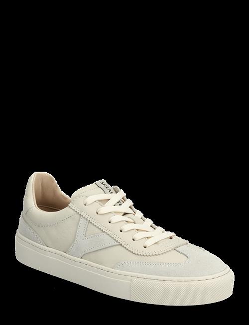 Sneaky Steve | Milwauke W Creme | 37