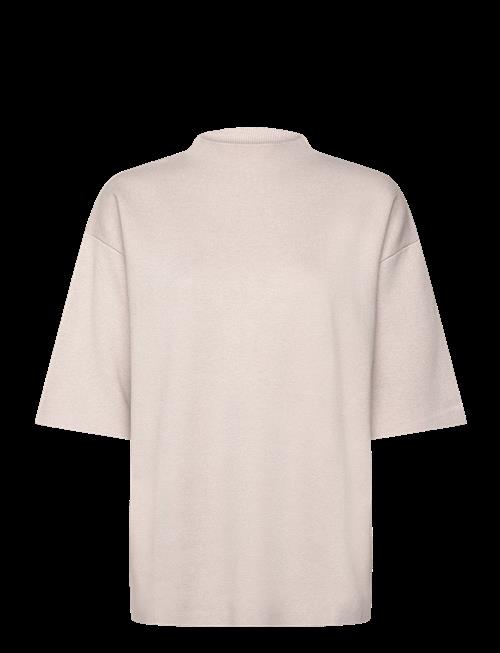 Urban Pioneers | Willa Top | L