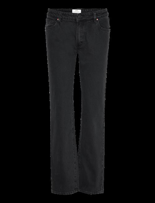 NEUW | Mia Straight Black Earth Washed Black | W24