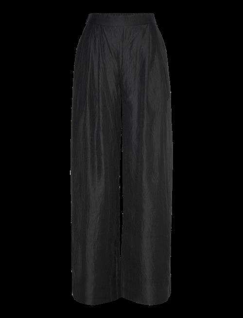 Lovechild 1979 | Mary-Anne Pant | 40