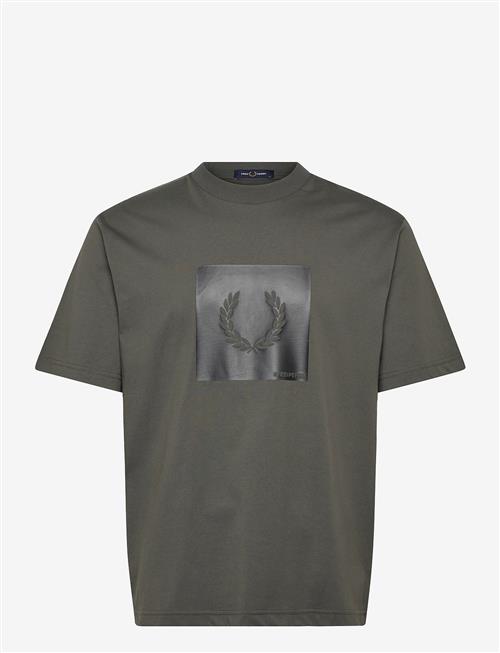 Fred Perry | Box Graphic T-Shirt | XS