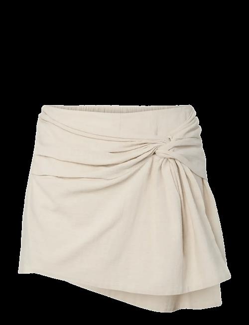 Pieces | Pcagnes Hw Skort Wvn Bc | L