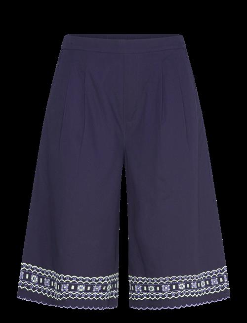 nué notes | Giza Shorts | 34