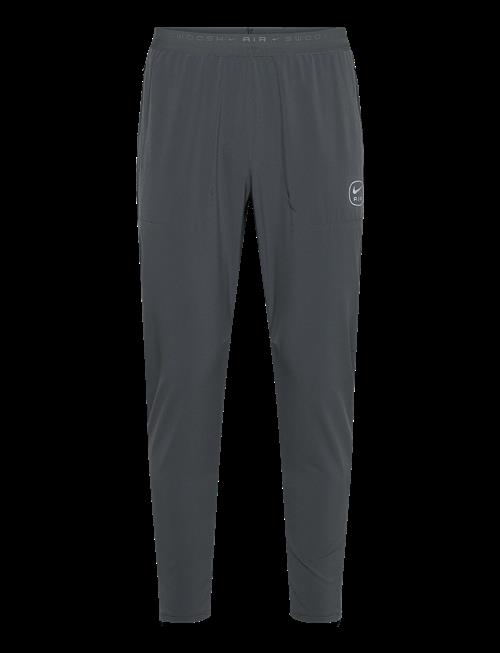 Nike | Nike Sportswear Air Run Pant | M