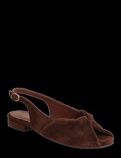 Anonymous Copenhagen | Magda 20 | 42