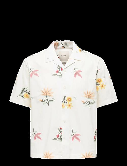 ONLY & SONS | Onsedward Rlx Ss Shirt | XXL