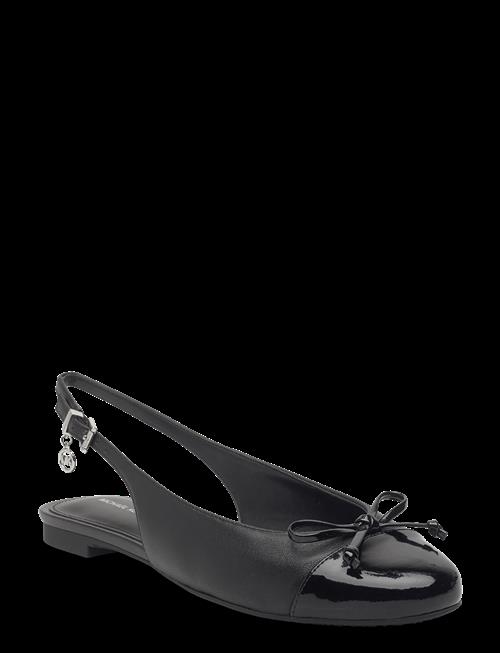 Michael Kors | Flat | 37
