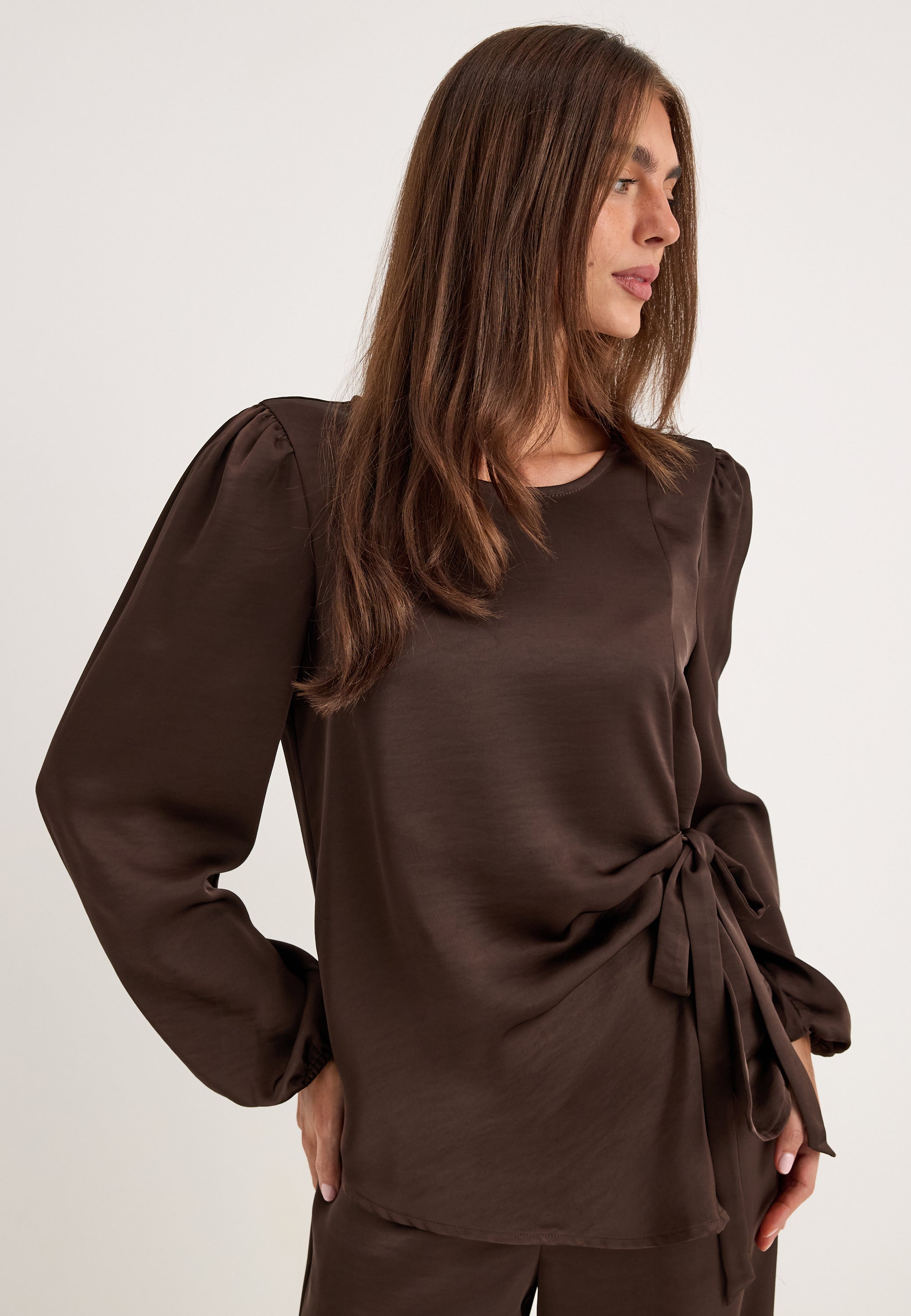OBJECTCOLLECTORSITEM Objchilli L/S RE O-NECK TOP