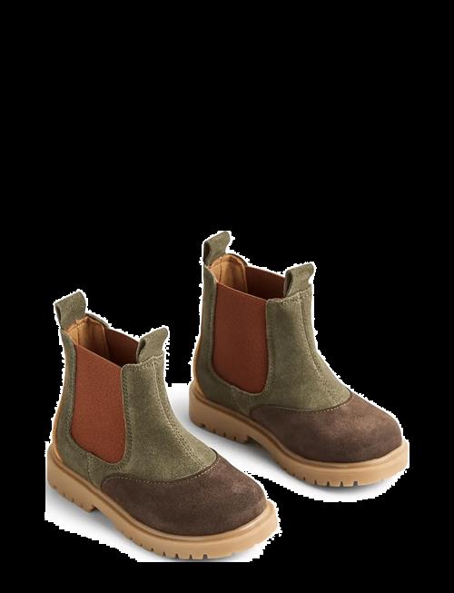 Wheat | Chelsea Kana | 35