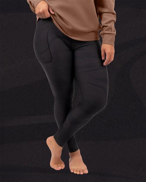 Signature Dark Moonless Leggings