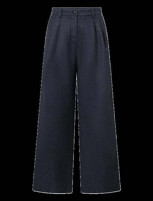 nué notes | Russell Pants | 38