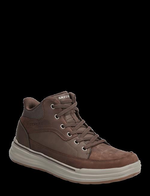 Skechers | Sterling Rogan | 41