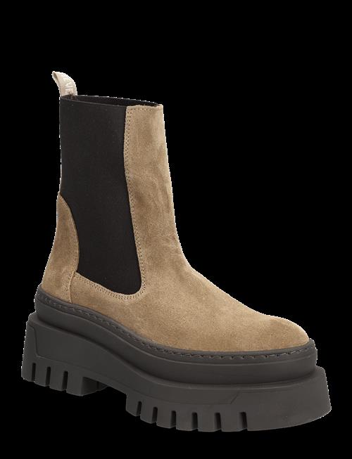 Steve Madden | Cassandra | 39