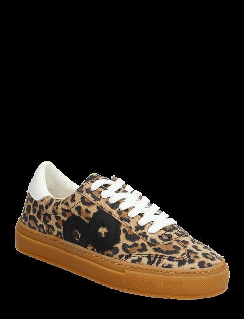 Pavement | Kohia Suede | 36