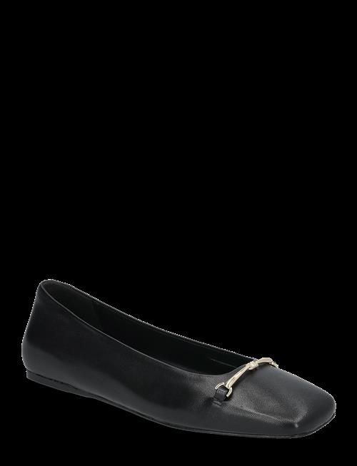 Michael Kors | Lena Ballet | 40.5